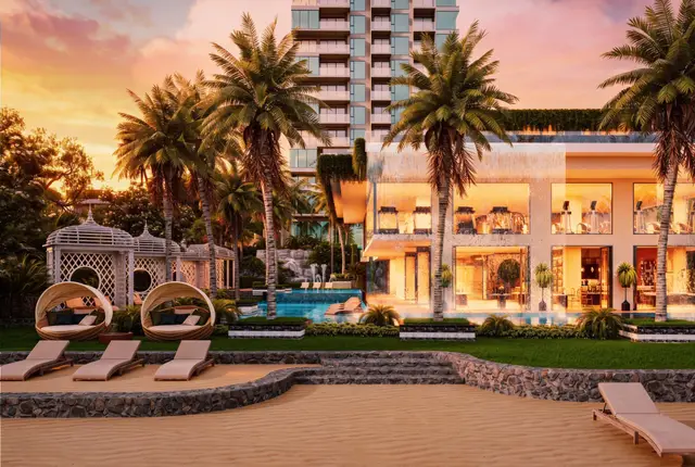 The Riviera Palm Beach Wongamat – Clubhaus am Strand · Visualisierung (Bauträger)