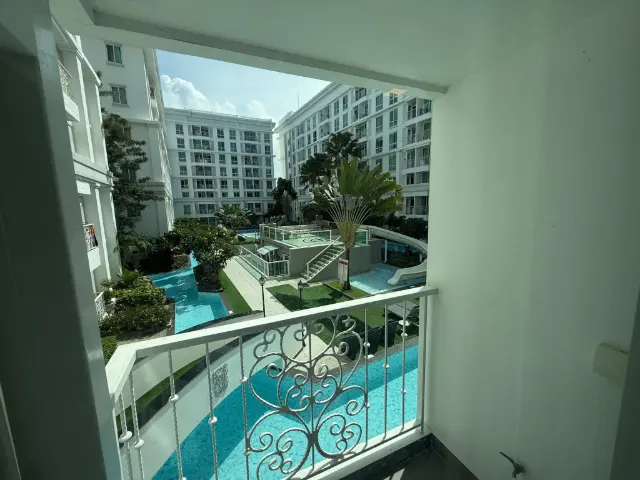 Stylish 1-Bedroom with Pool View – The Orient Resort & Spa, Jomtien