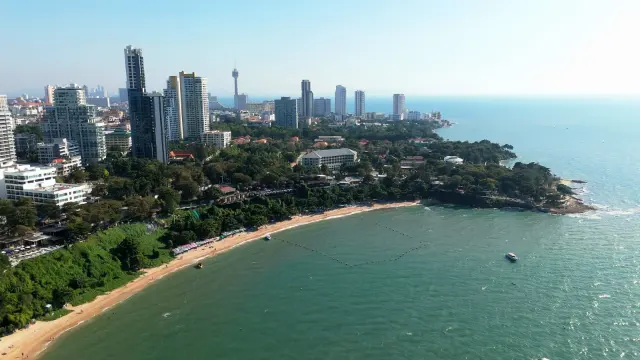 Elysium Pratumnak 52 sqm Condo for Sale, Thai Quota – 7,240,000 THB – 11
